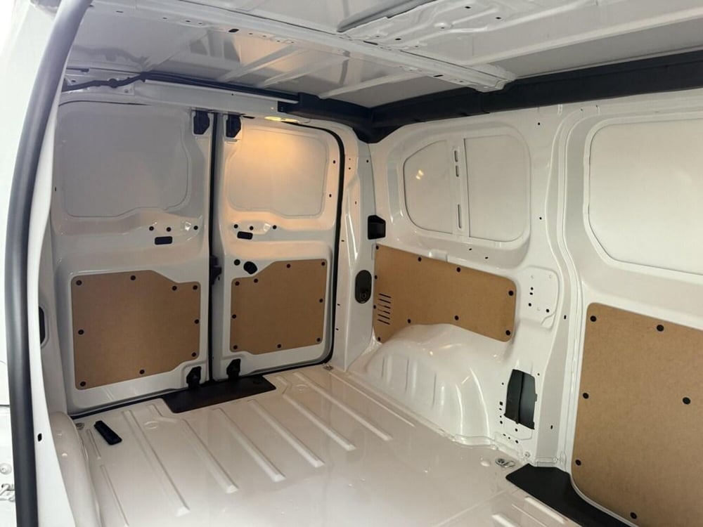 Toyota Proace nuova a Monza e Brianza (8)