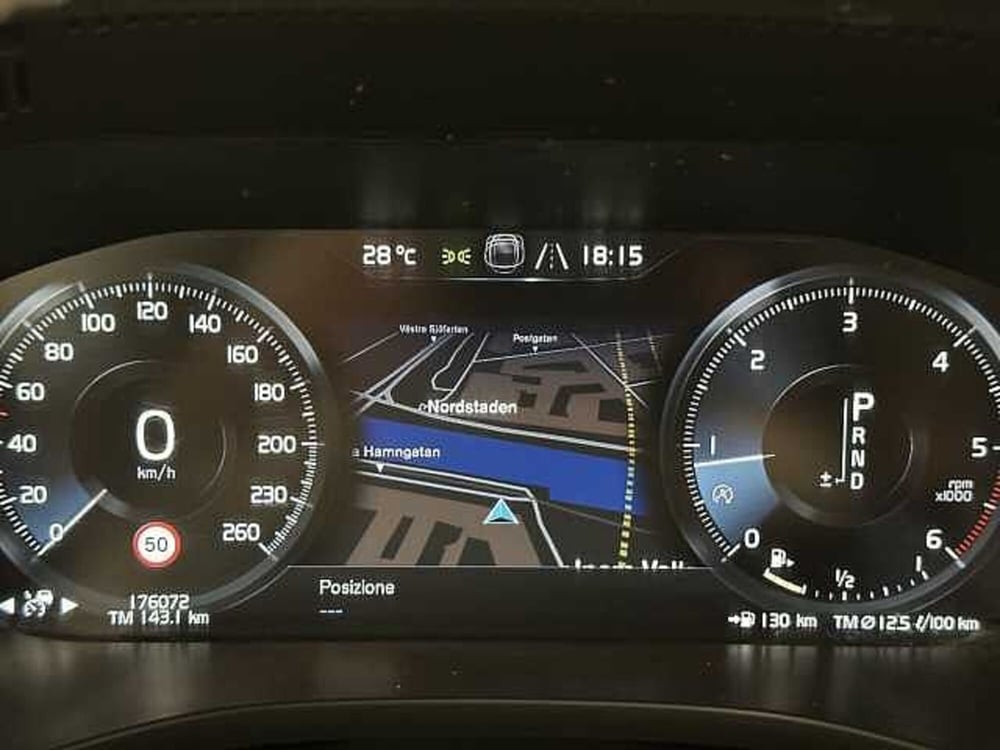 Volvo XC60 usata a Macerata (9)