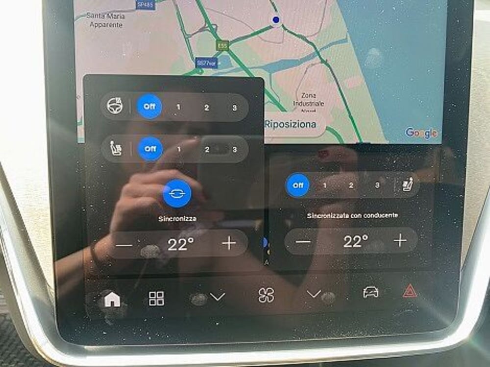 Volvo EX90 nuova a Macerata (14)