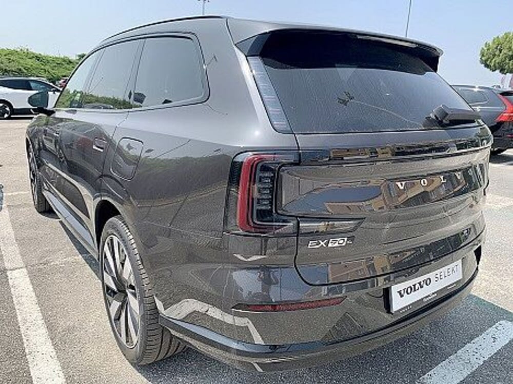 Volvo EX90 nuova a Macerata (2)