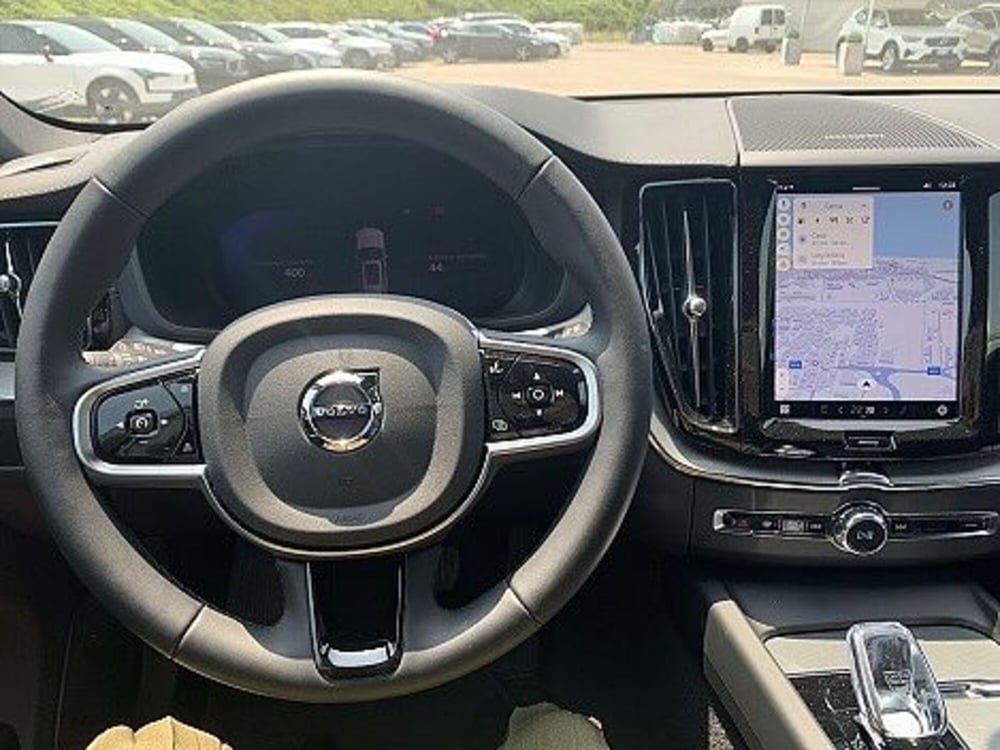 Volvo XC60 usata a Macerata (12)