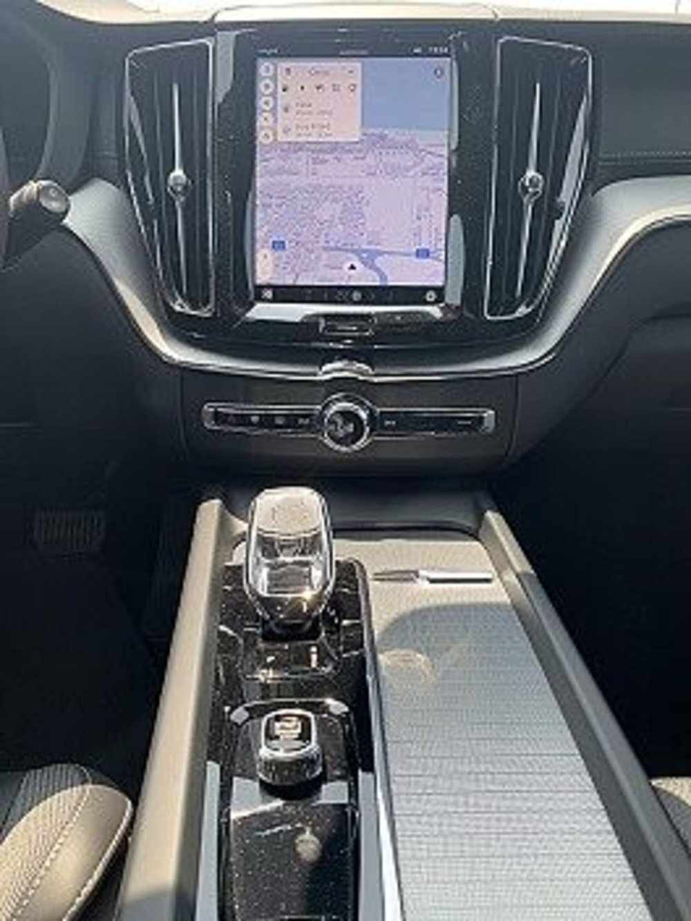 Volvo XC60 usata a Macerata (20)