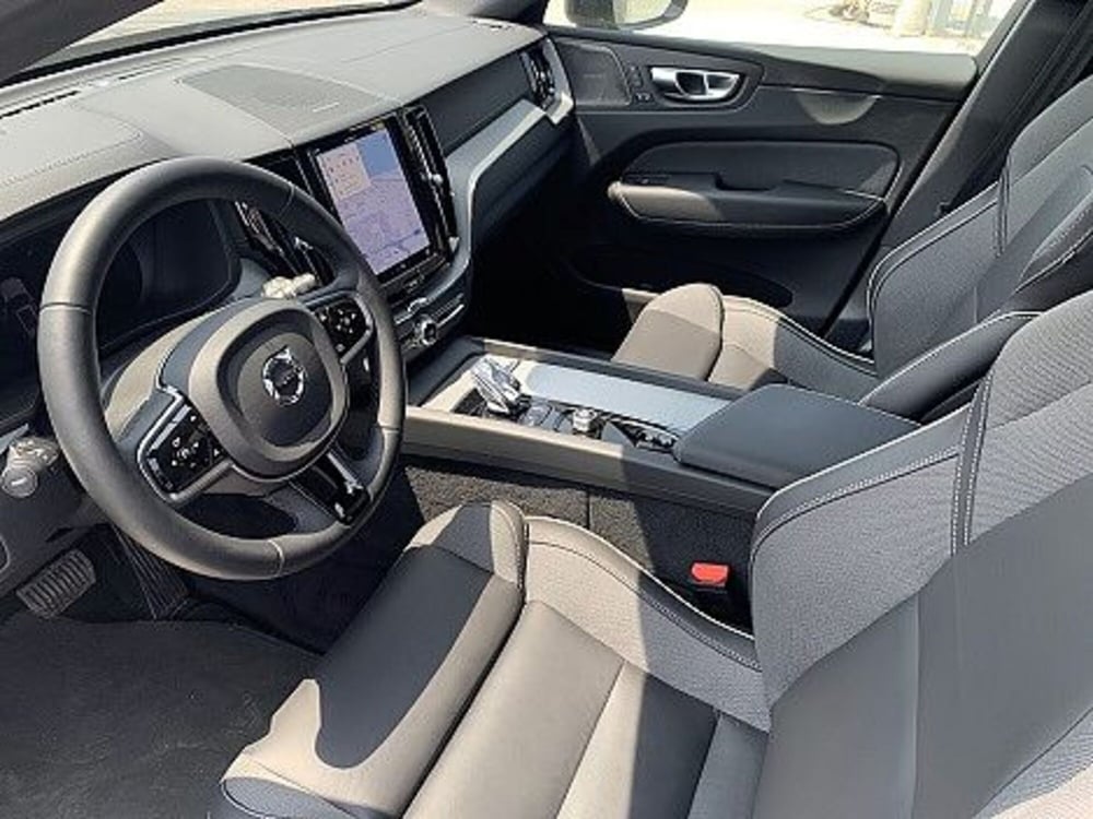 Volvo XC60 usata a Macerata (7)