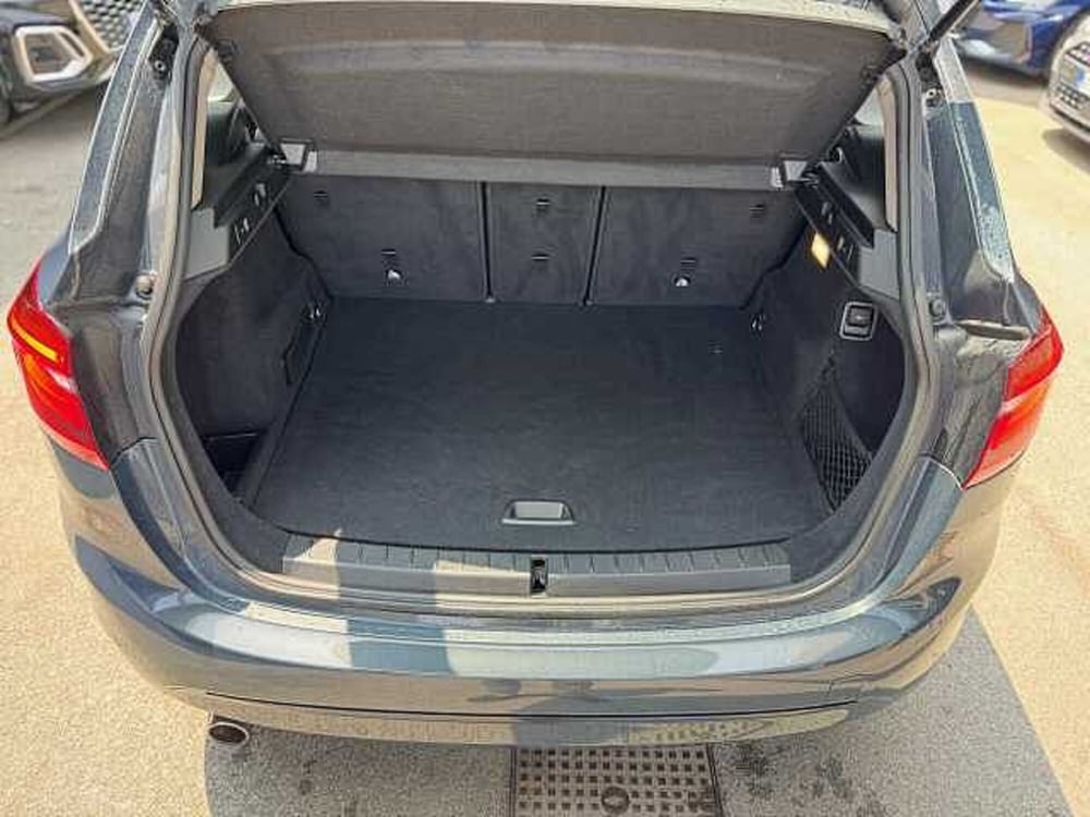 BMW Serie 2 Active Tourer usata a Genova (10)