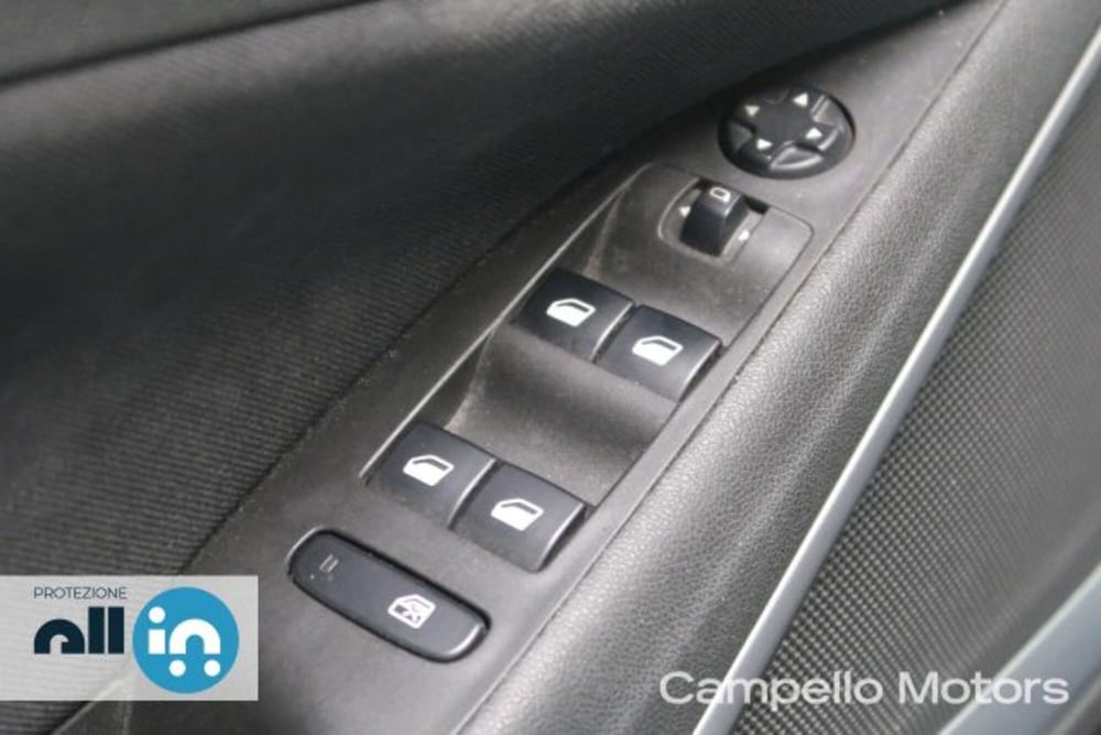 Opel Crossland X usata a Venezia (15)