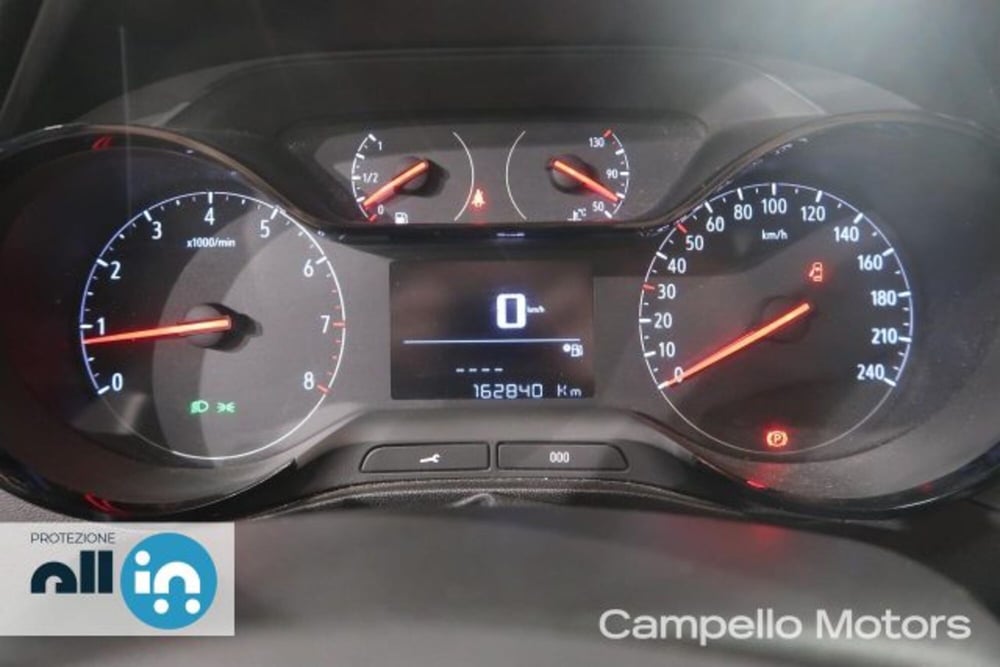 Opel Crossland X usata a Venezia (8)