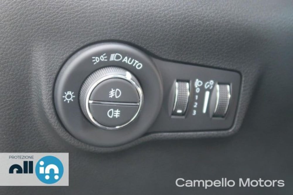 Jeep Compass usata a Venezia (15)