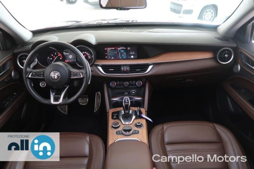 Alfa Romeo Stelvio usata a Venezia (7)