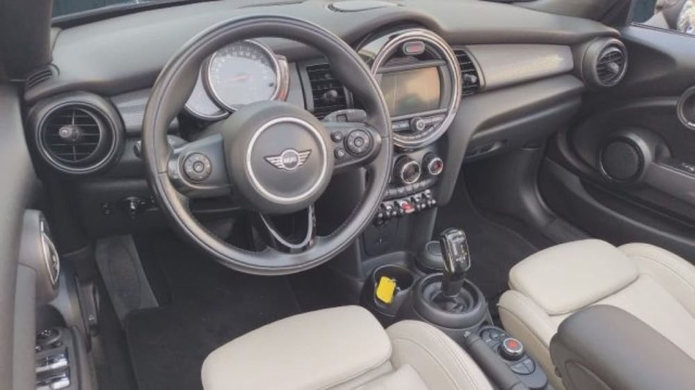 MINI Mini Cabrio usata a Verona (11)