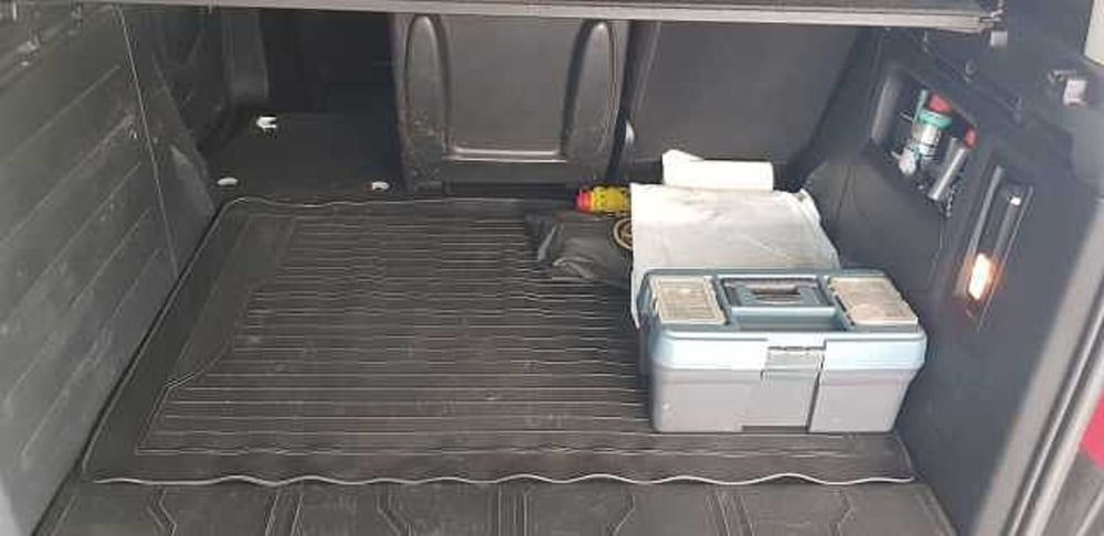 Peugeot Partner usata a Pordenone (19)