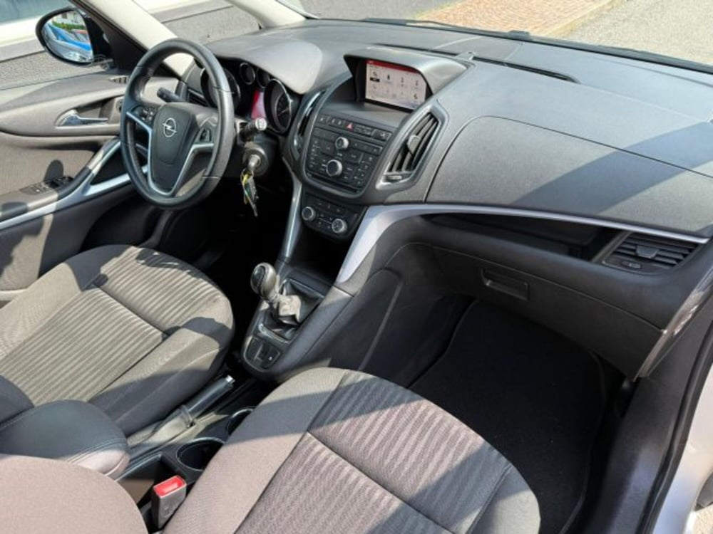 Opel Zafira Tourer usata a Bologna (13)