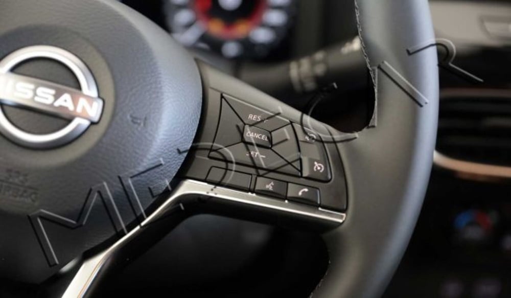 Nissan Juke nuova a Potenza (14)