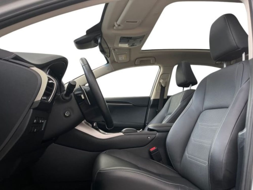 Lexus NX usata a Verona (10)