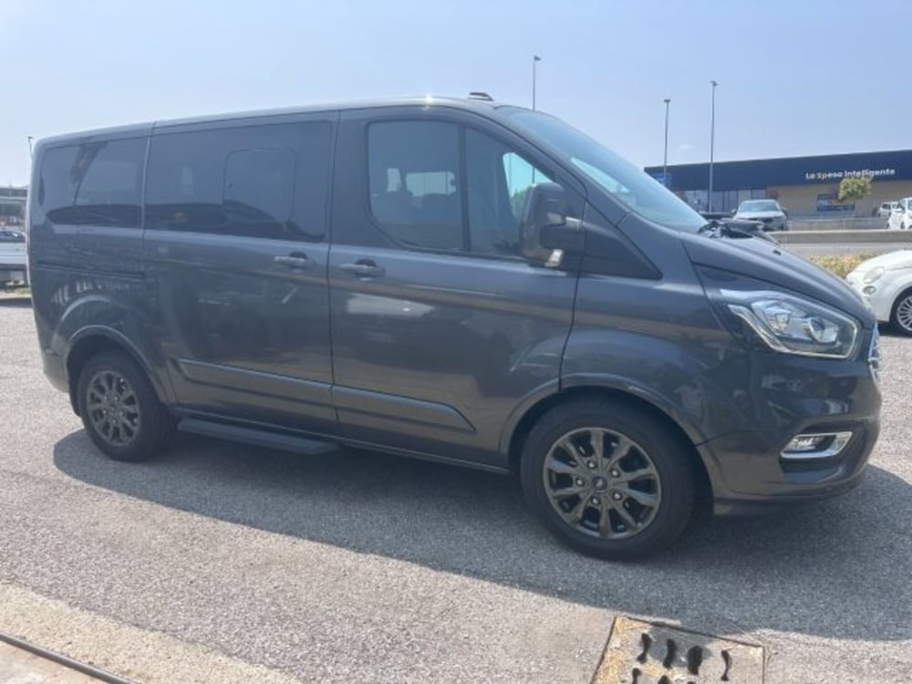 Ford Tourneo Custom usata a Lodi (4)
