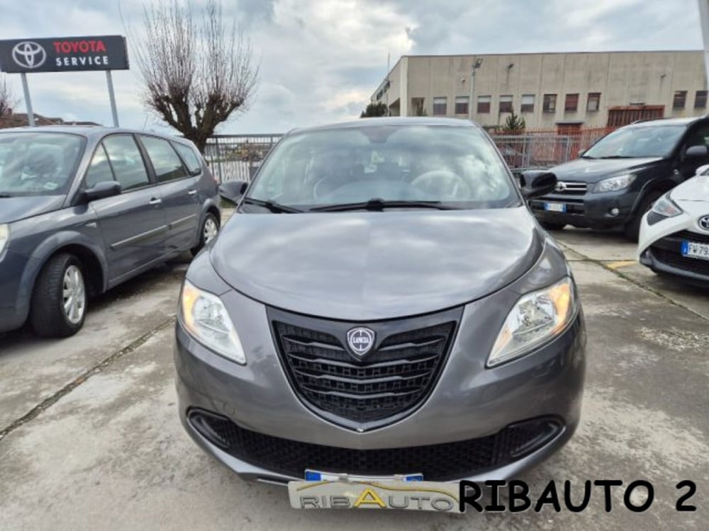 Lancia Ypsilon usata a Cuneo (6)