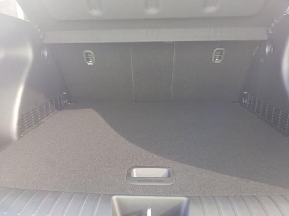 Hyundai Kona nuova a Savona (11)