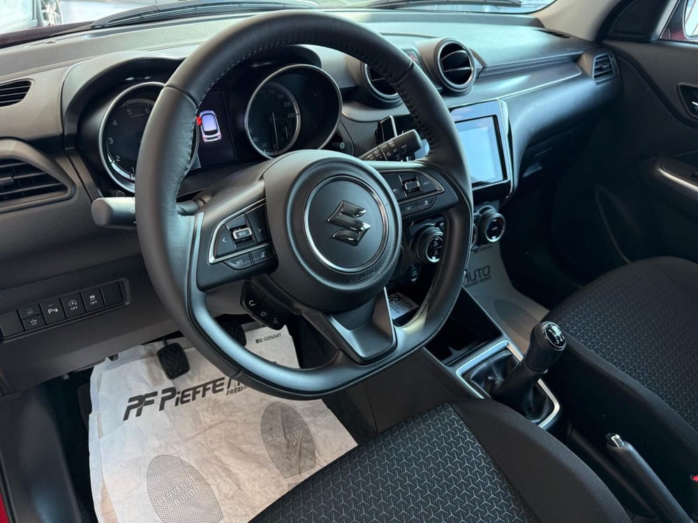 Suzuki Swift nuova a Ascoli Piceno (11)