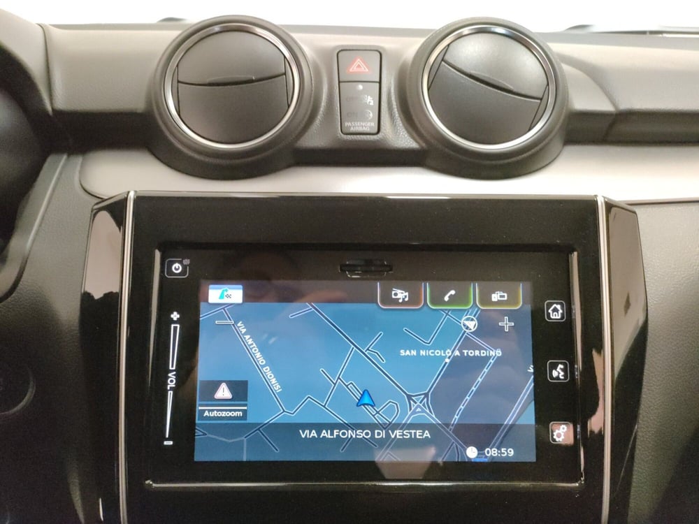 Suzuki Swift nuova a Ascoli Piceno (17)