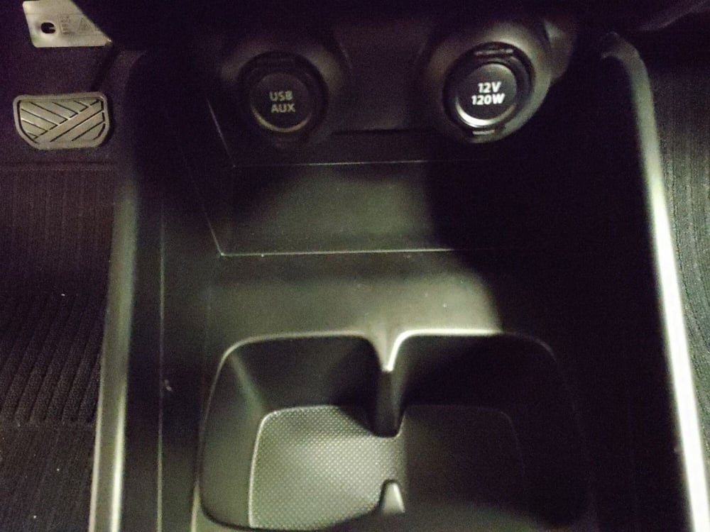 Suzuki Swift nuova a Ascoli Piceno (19)