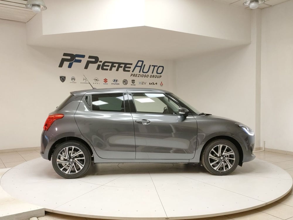 Suzuki Swift nuova a Ascoli Piceno (5)