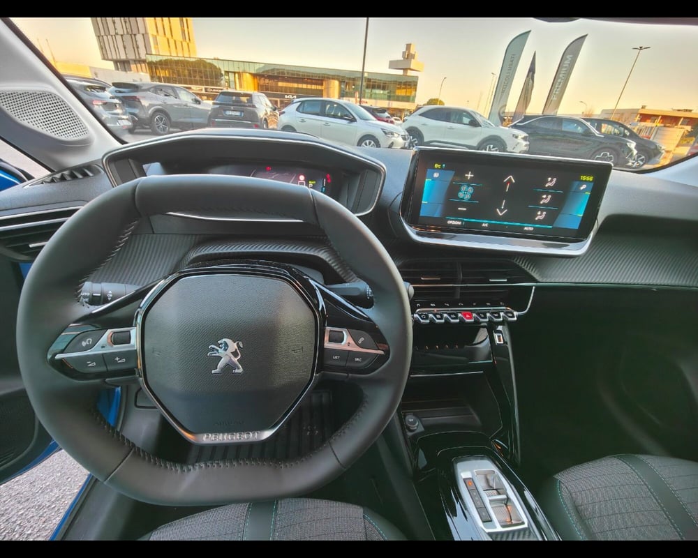Peugeot 208 usata a Belluno (17)