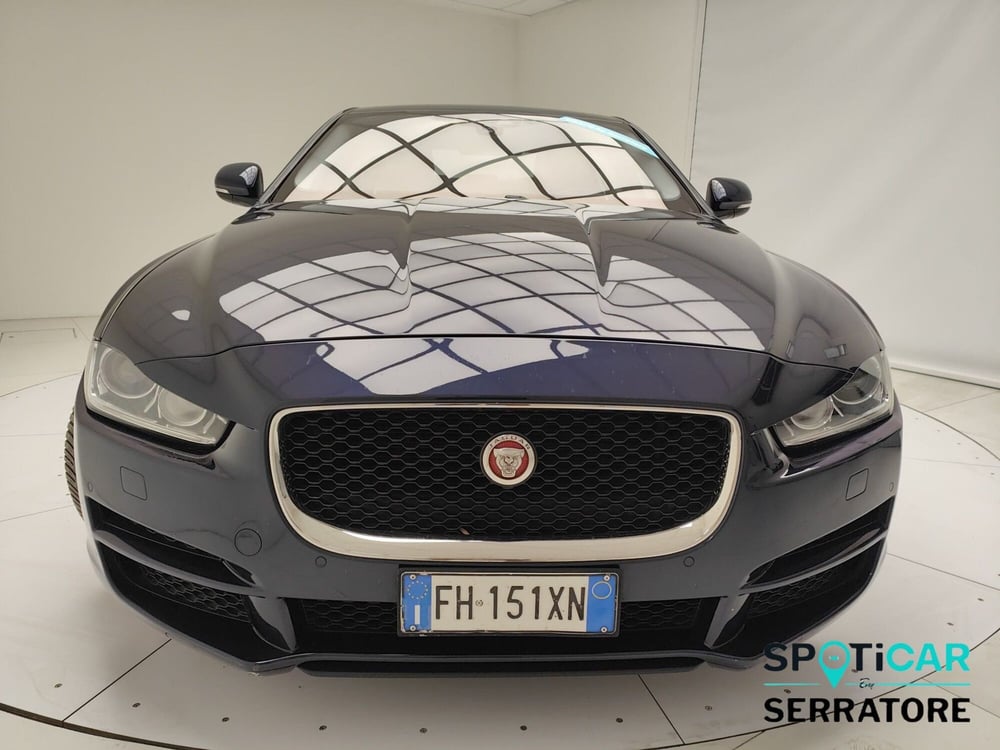 Jaguar XE usata a Como (2)
