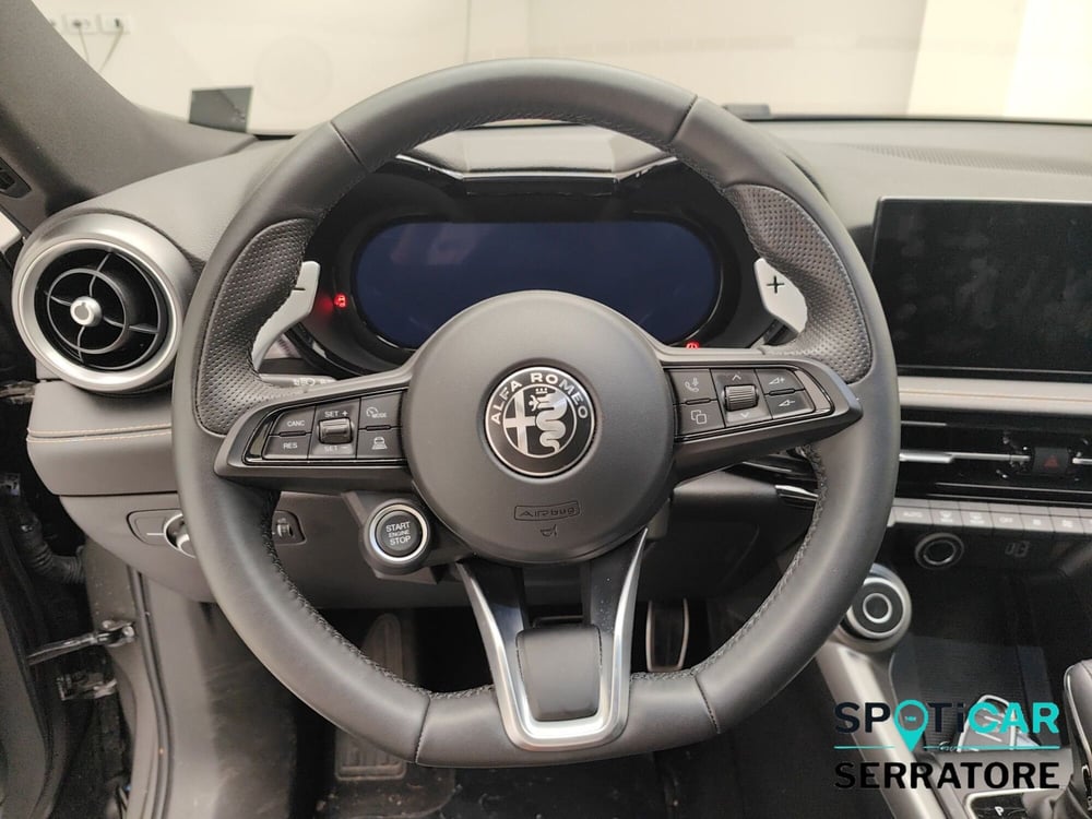 Alfa Romeo Tonale usata a Como (8)