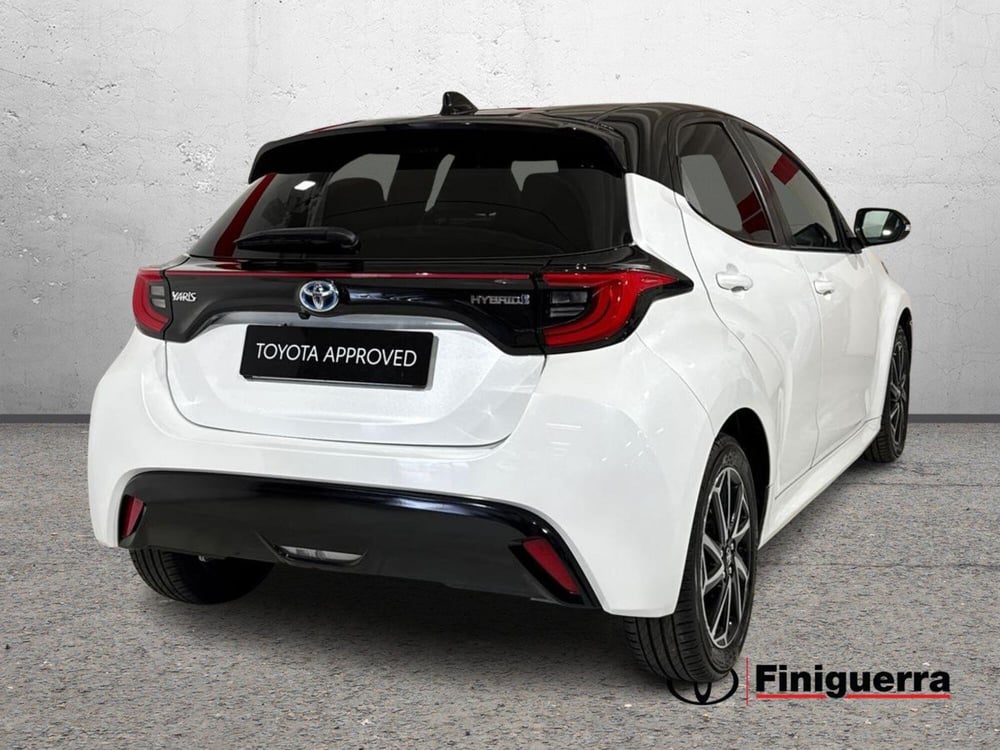 Toyota Yaris usata a Lecco (5)