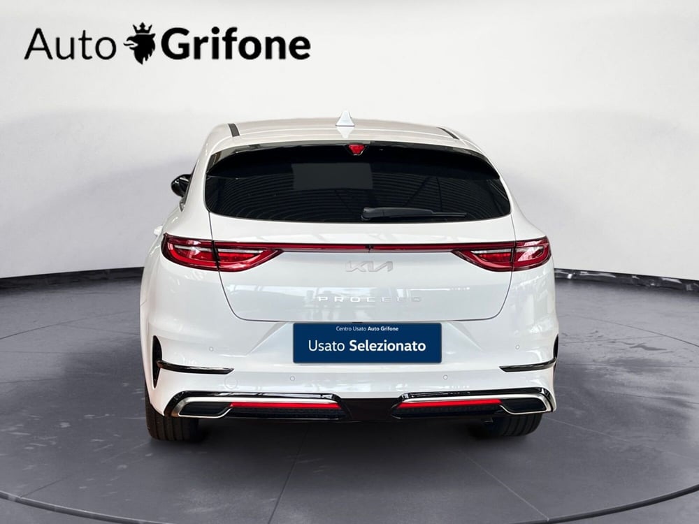 Kia ProCeed nuova a Modena (4)
