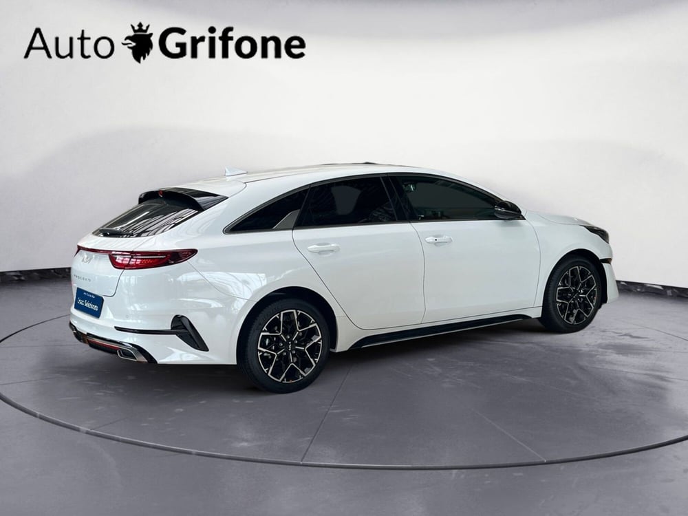 Kia ProCeed nuova a Modena (8)