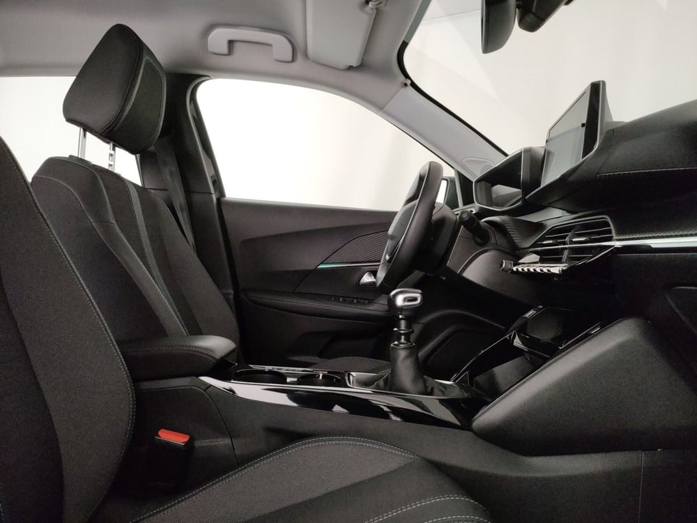 Peugeot 2008 usata a Roma (6)