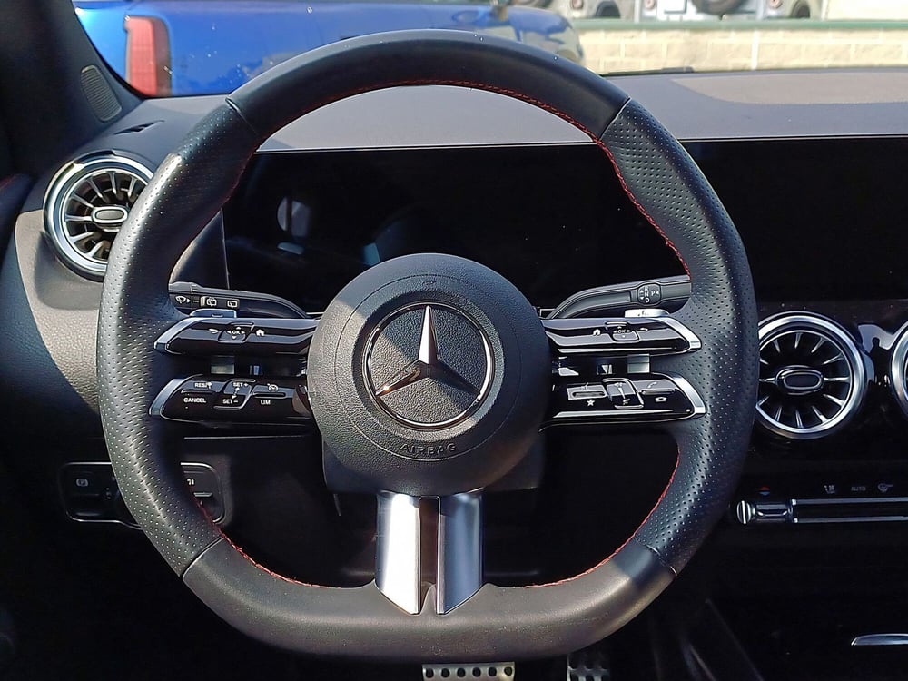 Mercedes-Benz GLA SUV usata  (16)
