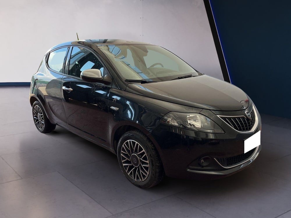 Lancia Ypsilon usata a Torino (3)