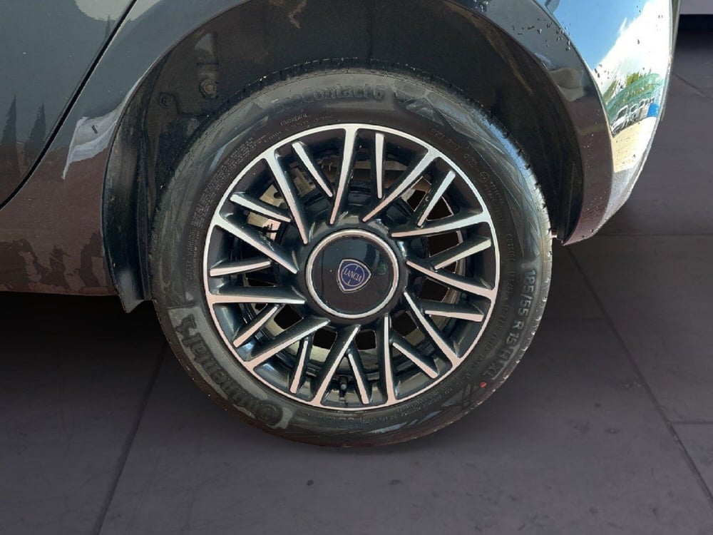 Lancia Ypsilon usata a Torino (8)