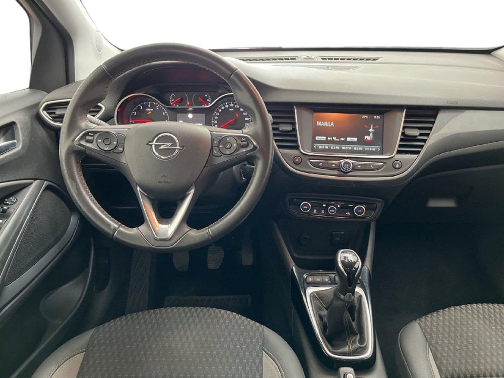 Opel Crossland X usata a Torino (11)