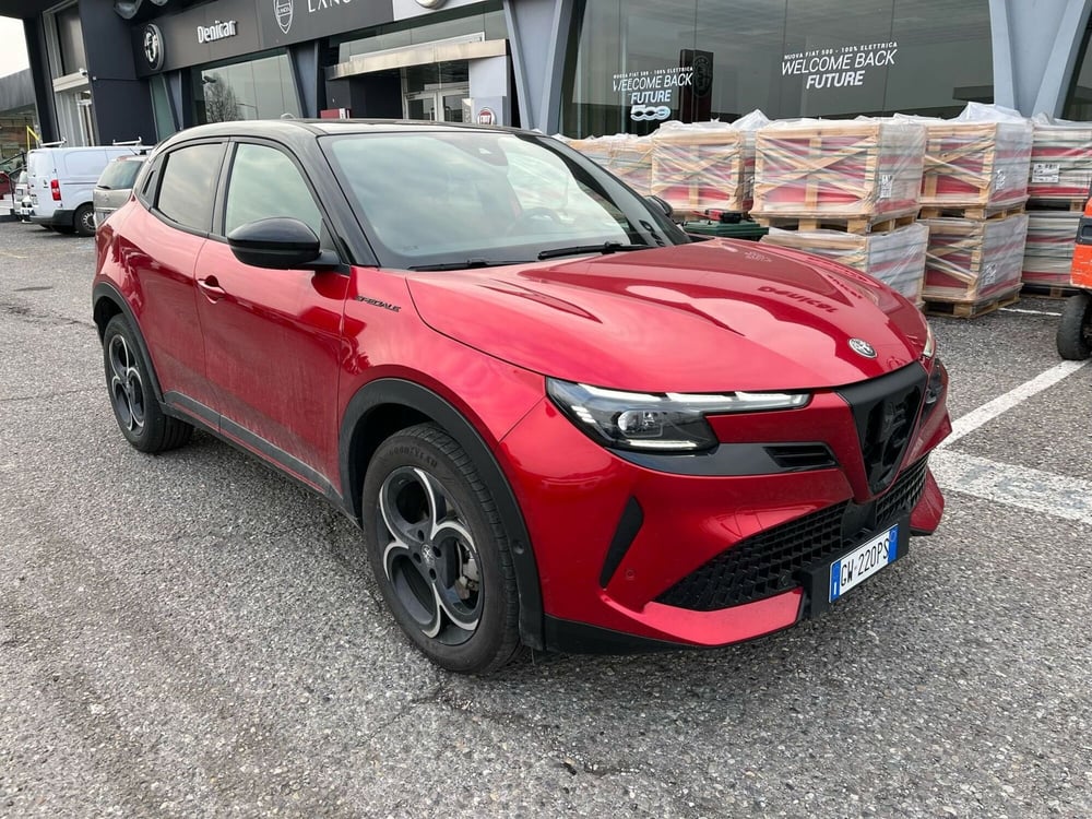 Alfa Romeo Junior nuova a Milano (3)