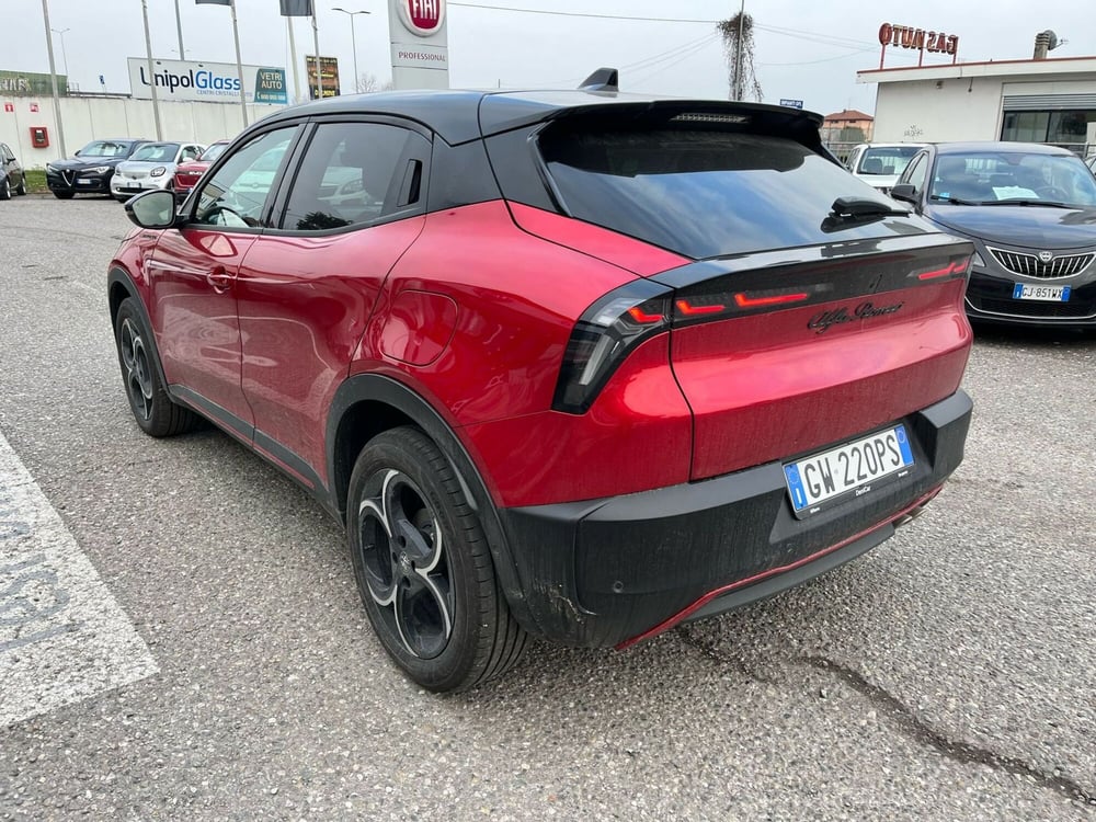 Alfa Romeo Junior nuova a Milano (6)