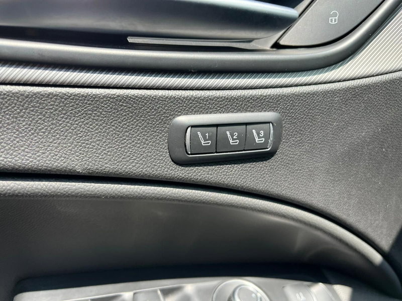 Alfa Romeo Stelvio usata a Milano (19)