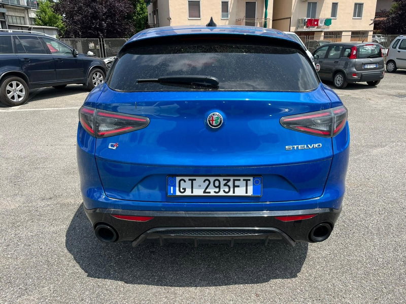Alfa Romeo Stelvio usata a Milano (8)