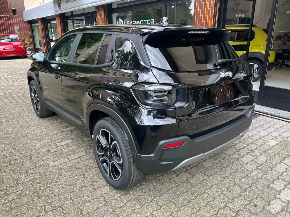 Jeep Avenger nuova a Milano (6)