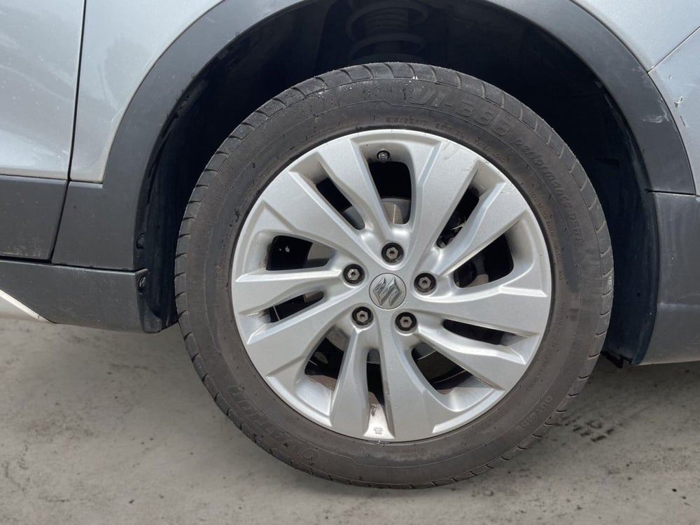 Suzuki S-Cross usata a Prato (16)