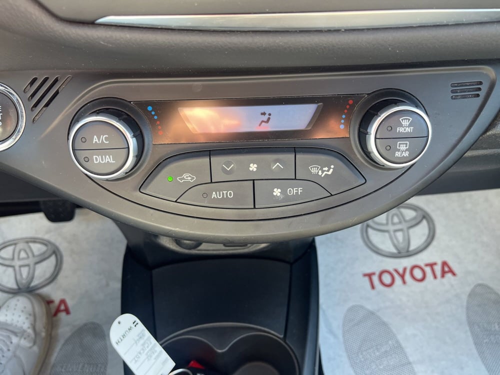Toyota Yaris usata a Catania (15)