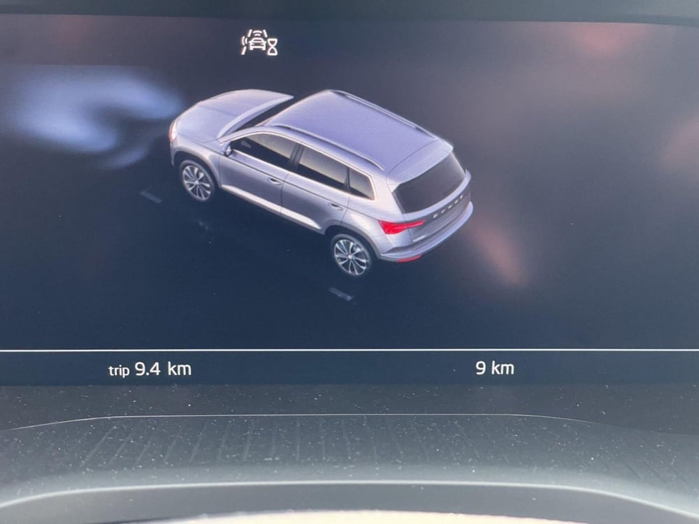 Skoda Kamiq usata a Prato (11)