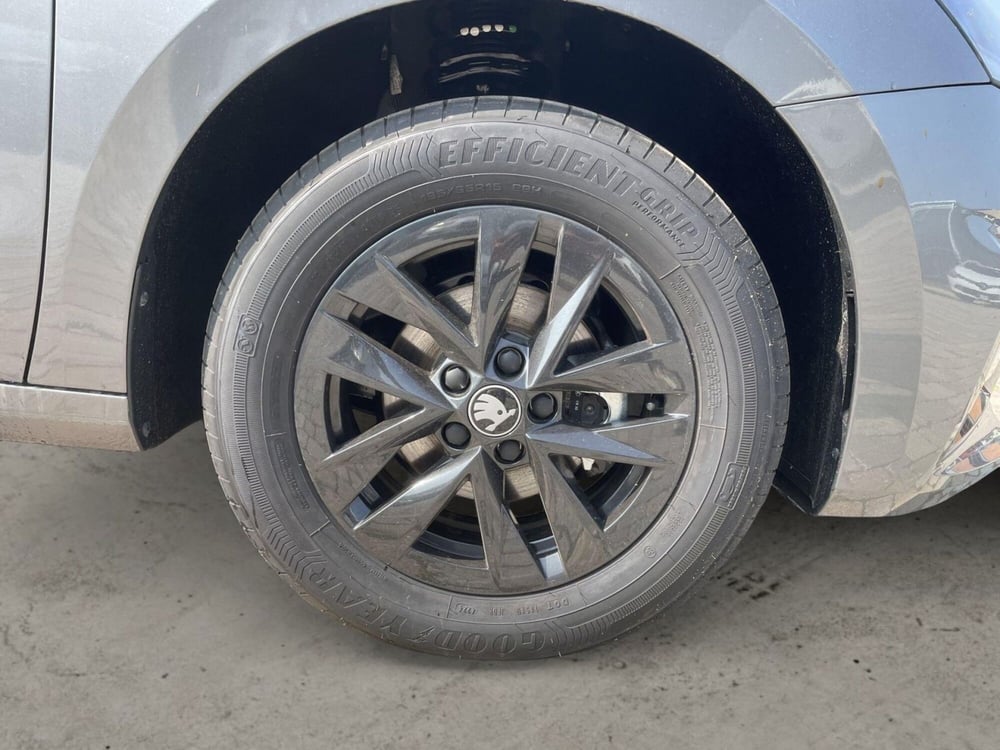 Skoda Fabia nuova a Prato (16)