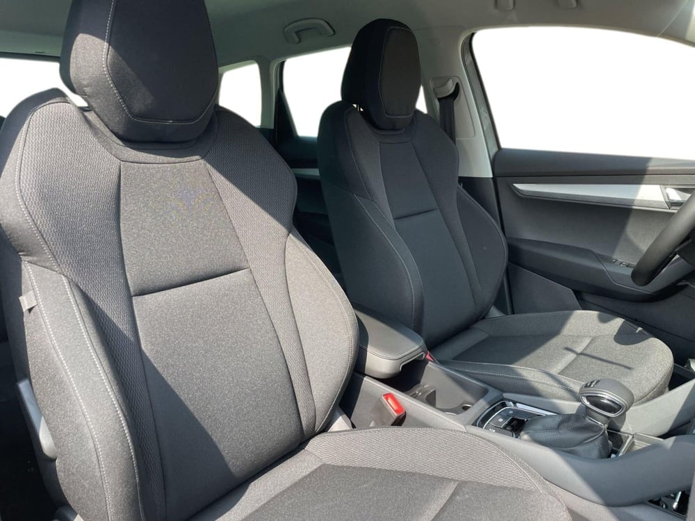 Skoda Karoq nuova a Prato (15)