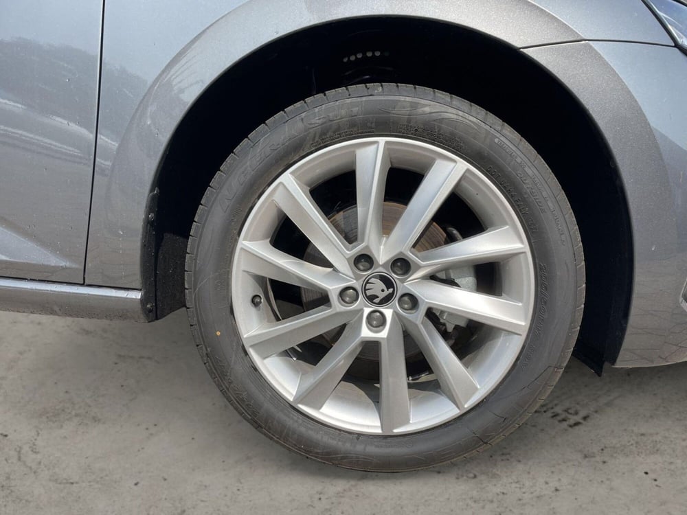 Skoda Scala nuova a Prato (16)