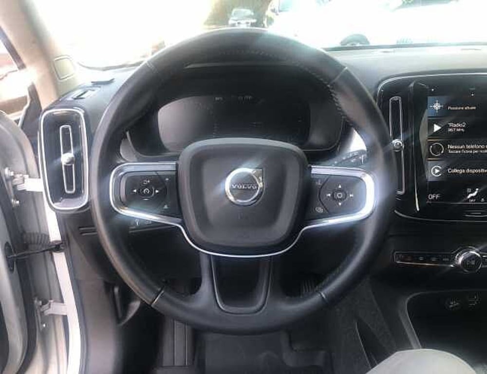 Volvo XC40 usata a Lucca (12)