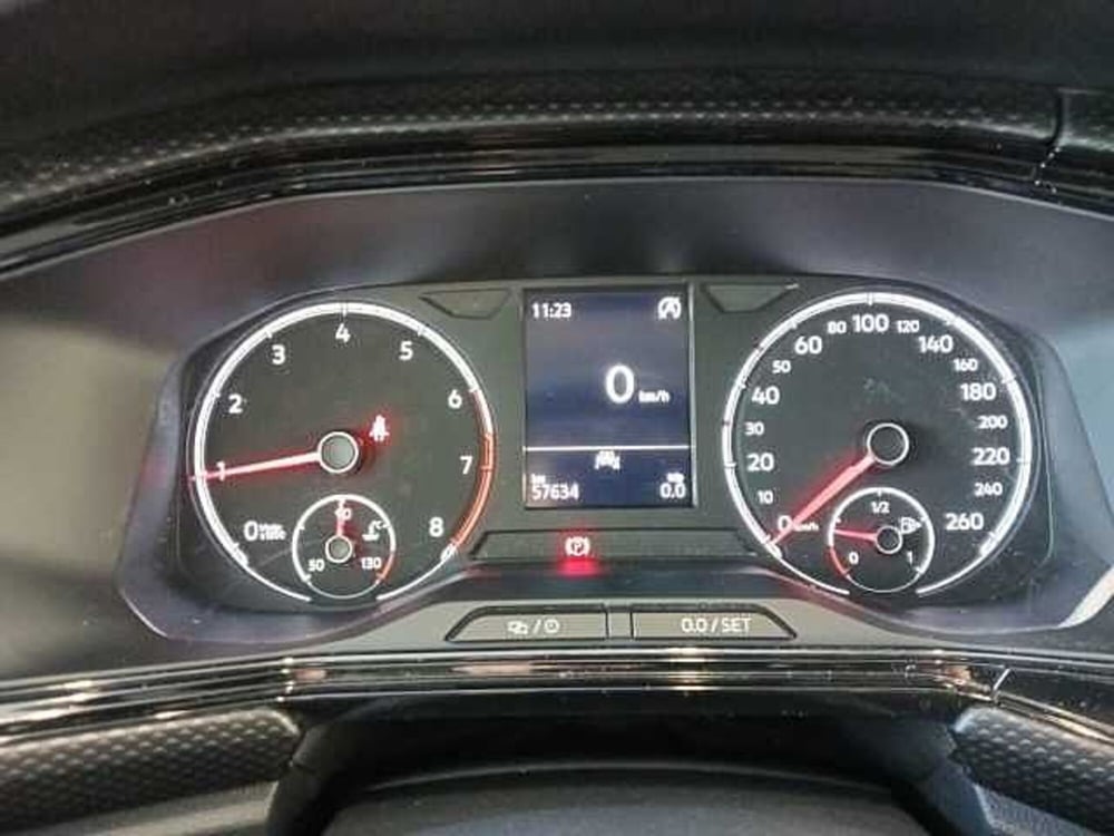 Volkswagen T-Cross usata a Lucca (13)