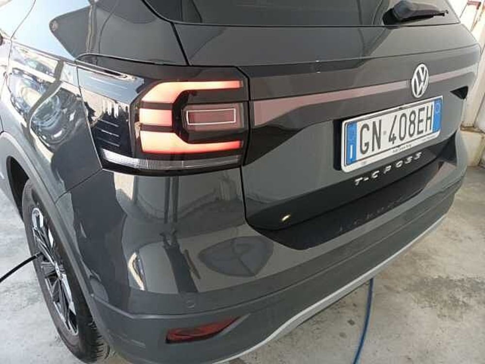 Volkswagen T-Cross usata a Lucca (9)