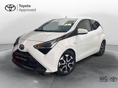 Toyota Aygo Connect 1.0 VVT-i 72 CV 5 porte x-play del 2021 usata a Viterbo